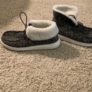 Hey Dude Boots - fur lined